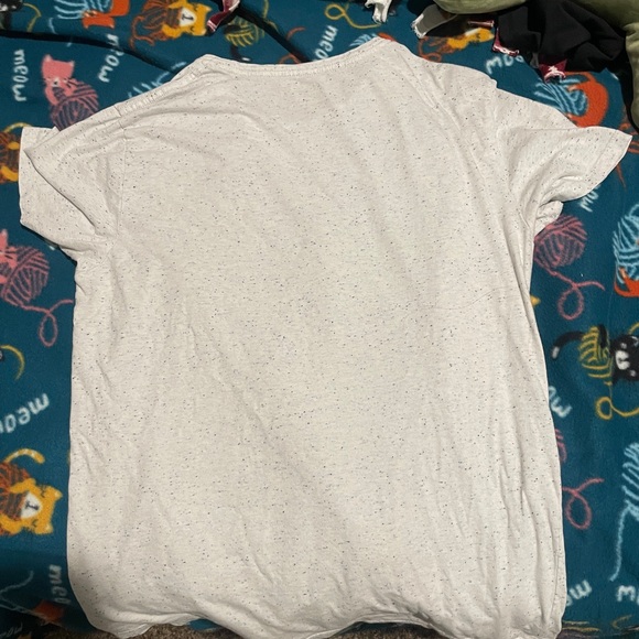 White Speckled Old Navy Basic - Picture 2 of 3